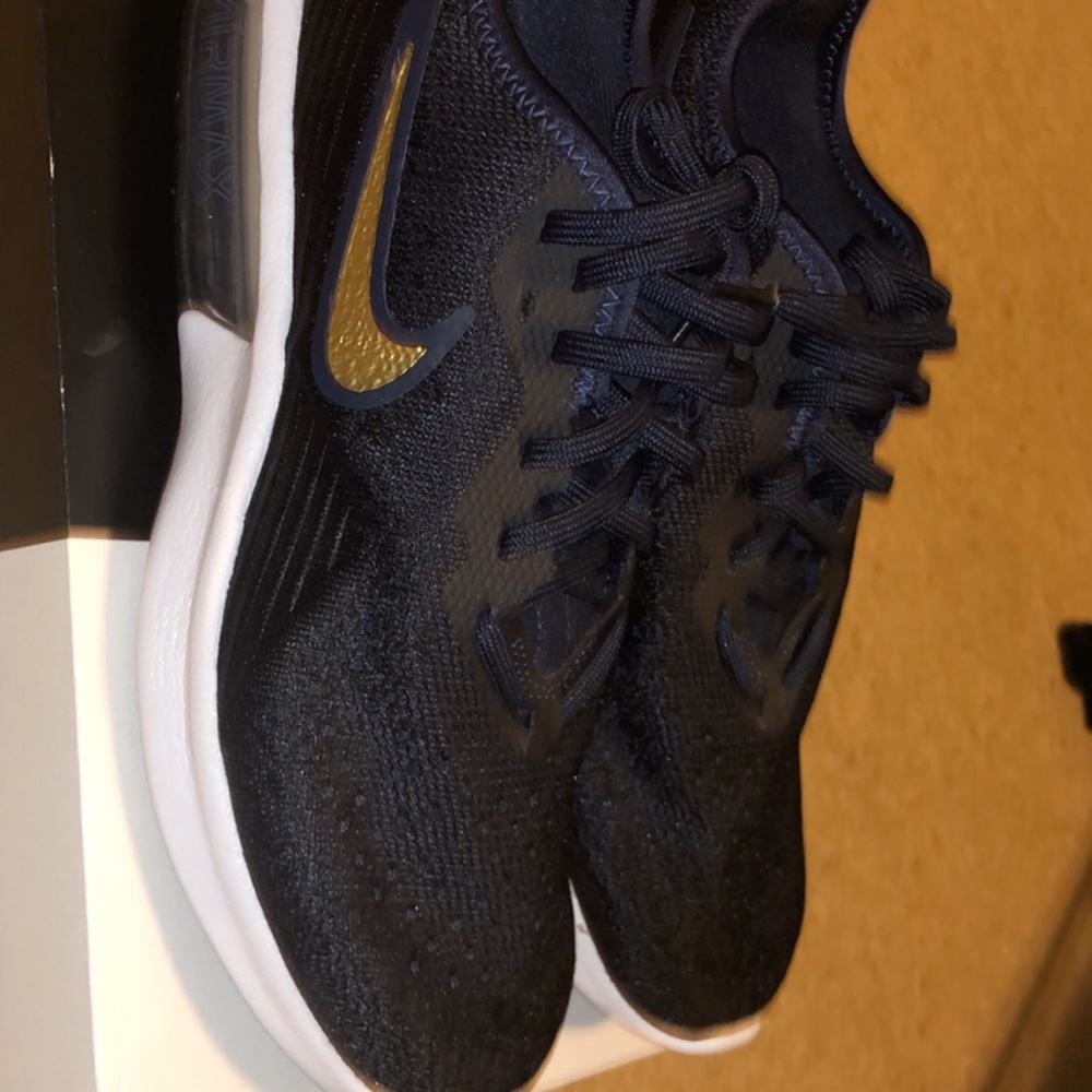 Nike women shoes